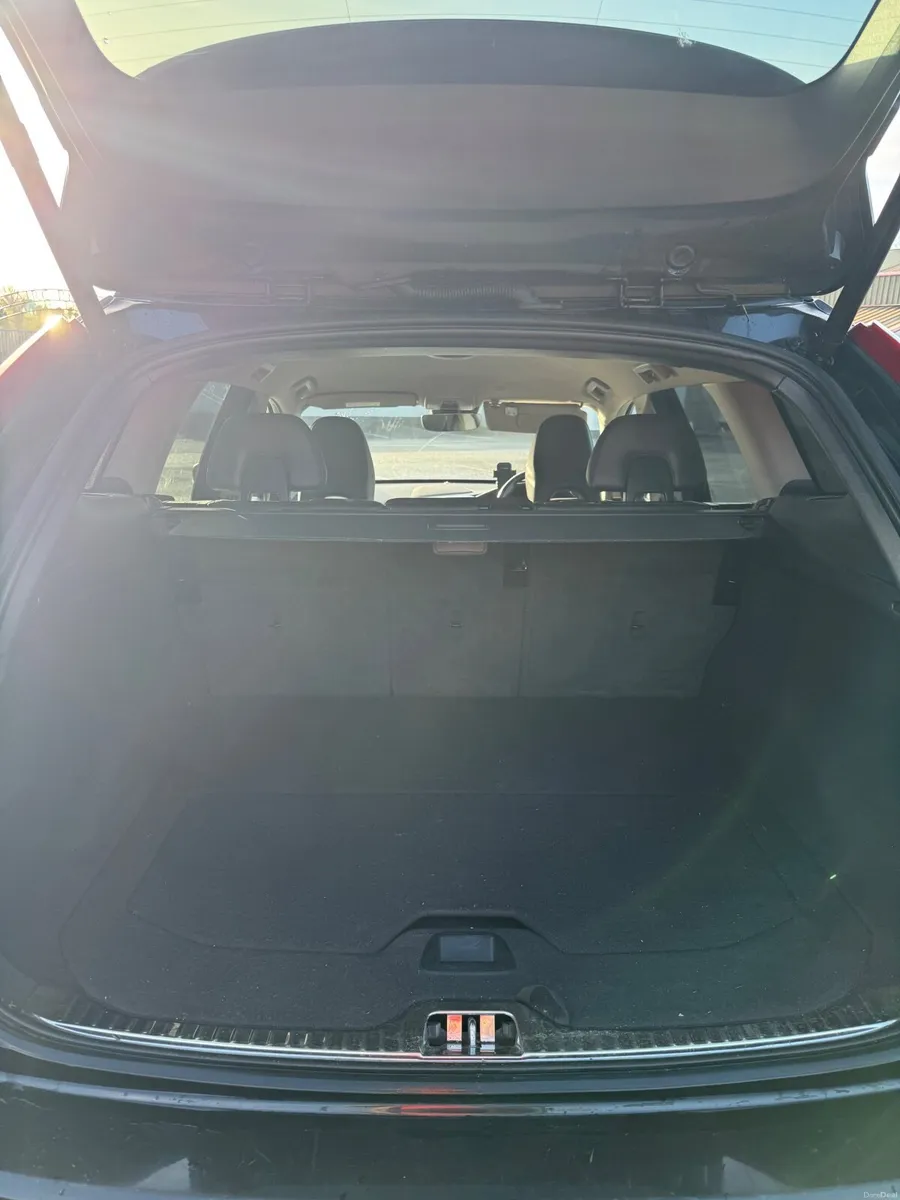 Volvo XC60 2016 - Image 4