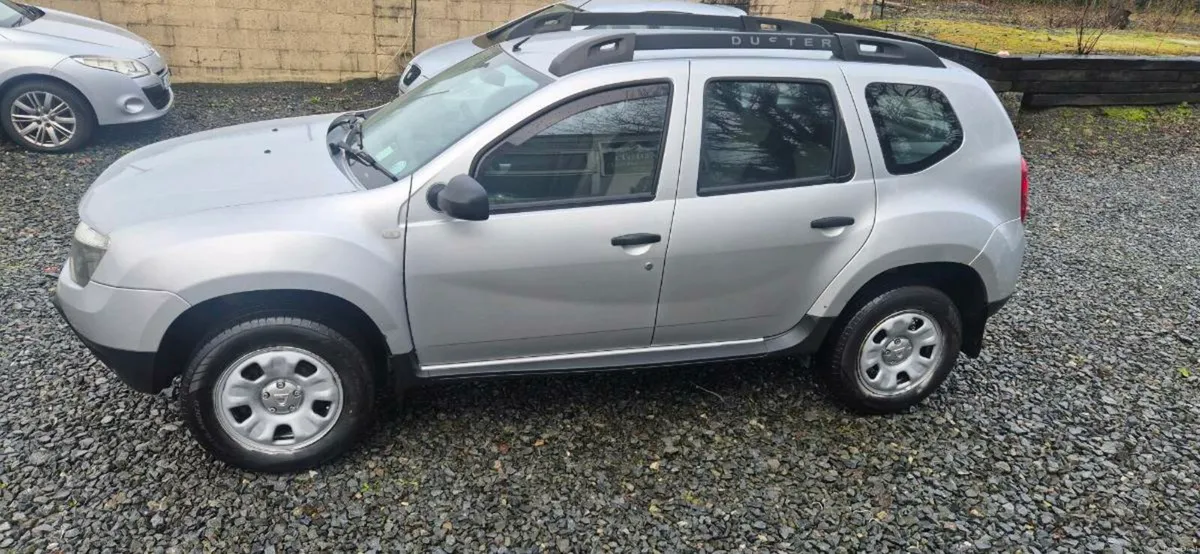 Dacia duster 1.5dci €4950 - Image 4