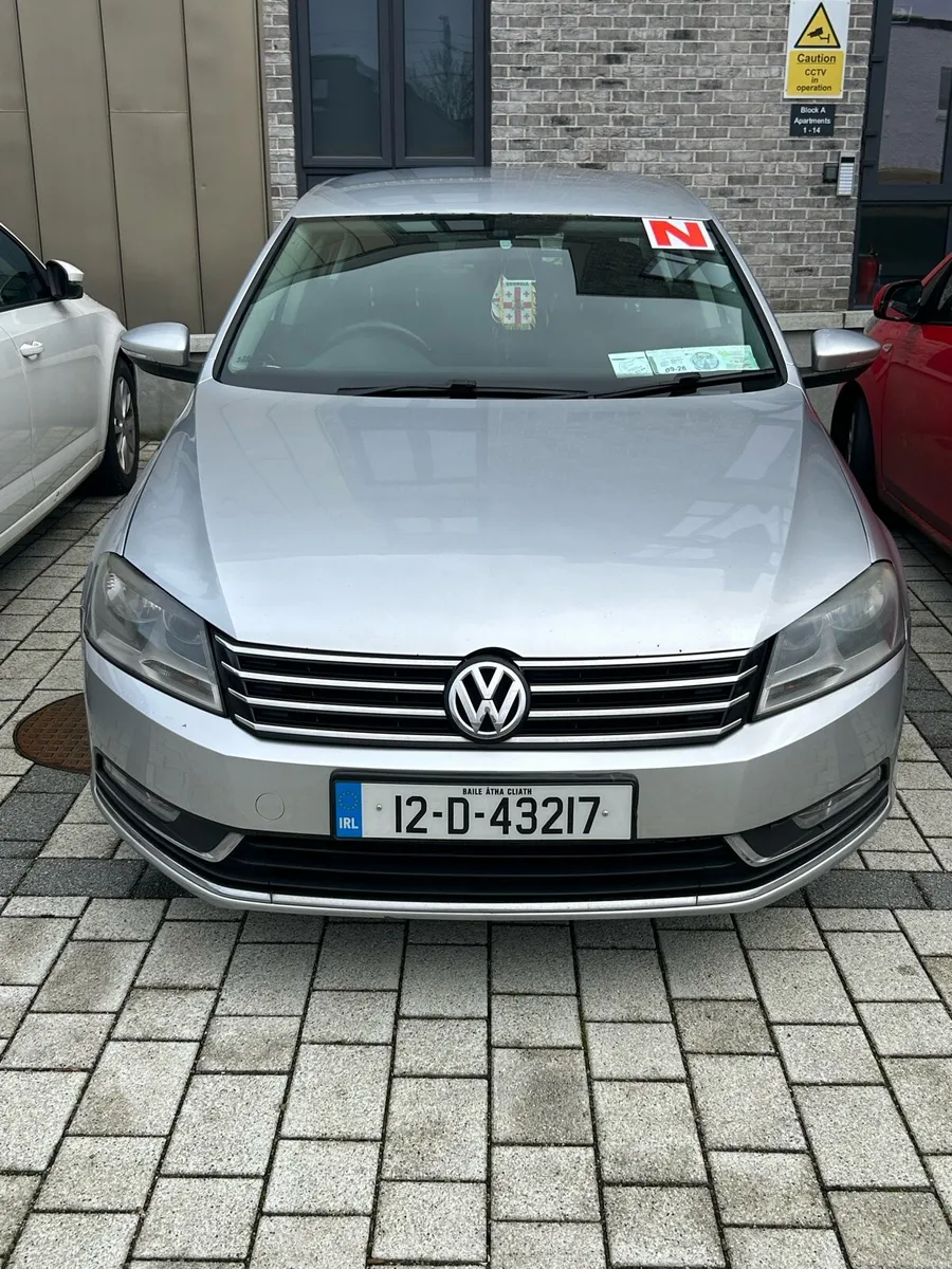 Volkswagen Passat automatic - Image 1