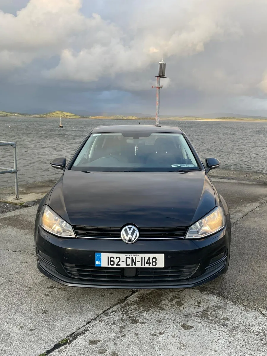 Volkswagen Golf 1.6 TDI Match Edition Bluemotion - Image 2
