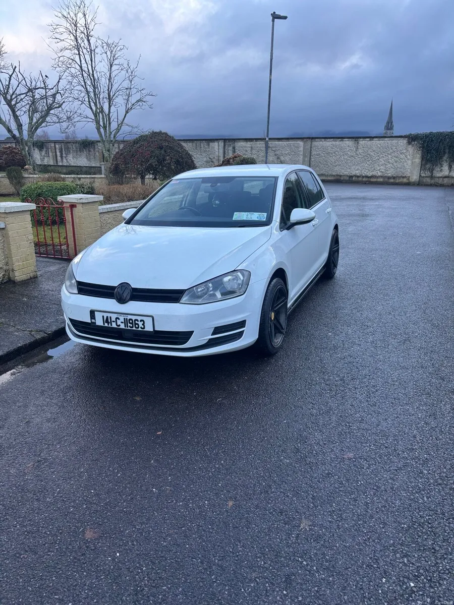 Volkswagen Golf 2014 - Image 1