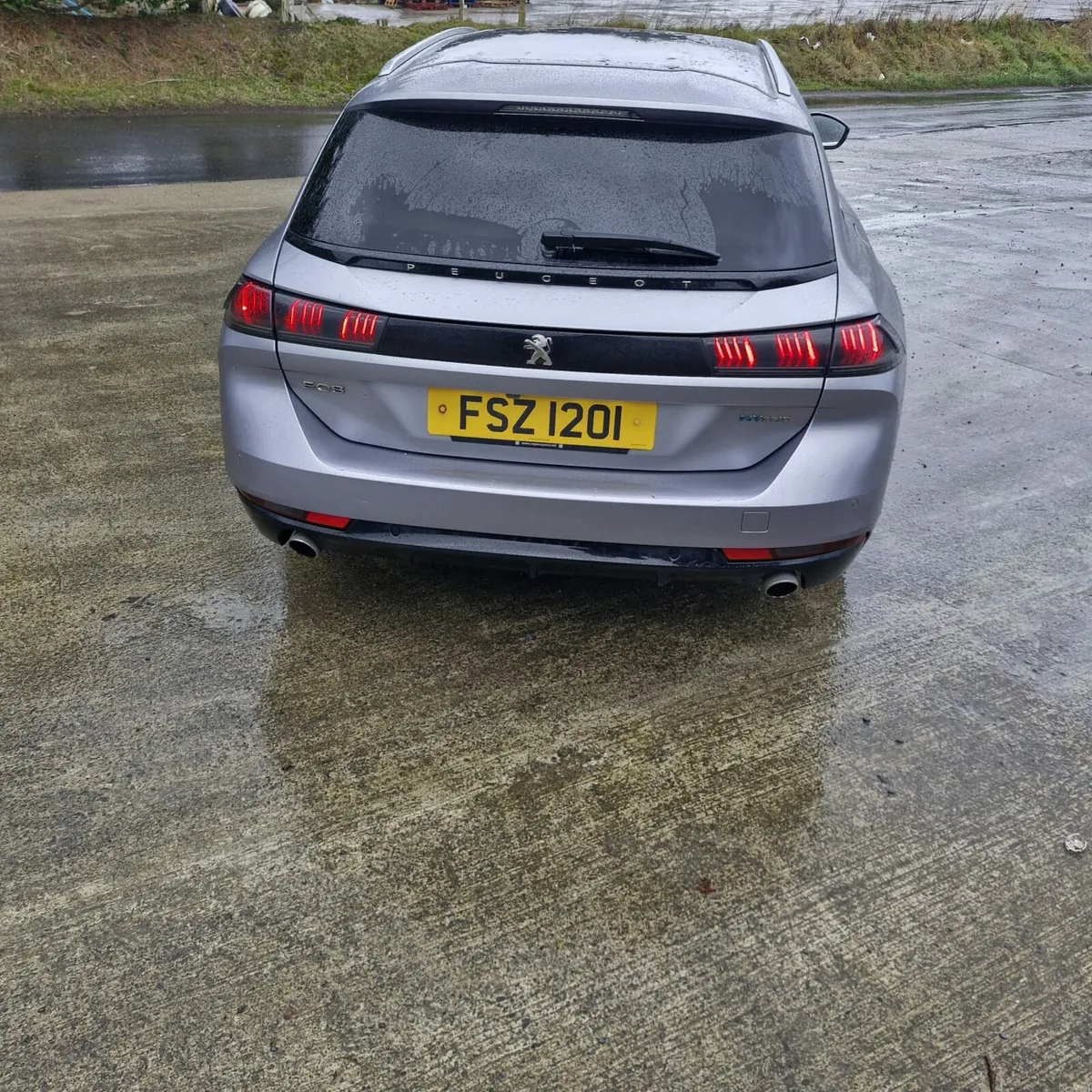 2021 Peugeot 508 Allure 1.6 Petrol Hybrid Plug In - Image 3