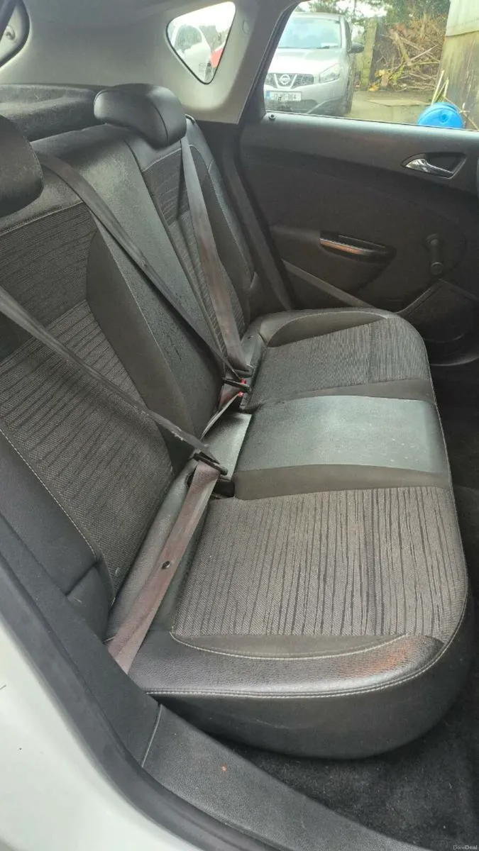 OPEL ASTRA EXCITE 1.6 CDTI 110PS ECO 5DR - Image 4