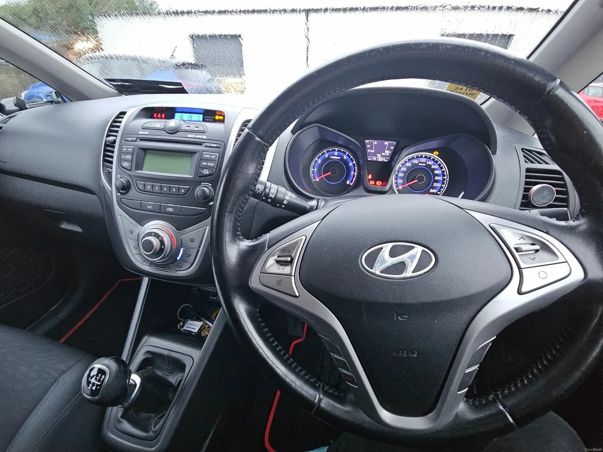 Hyundai ix20 2015 - Image 3