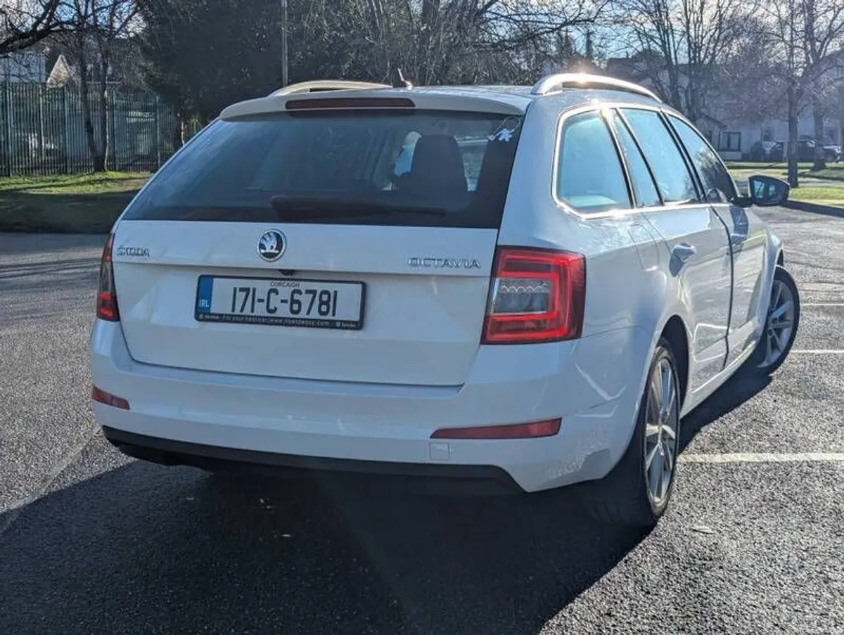 2017 Skoda Octavia - Image 3