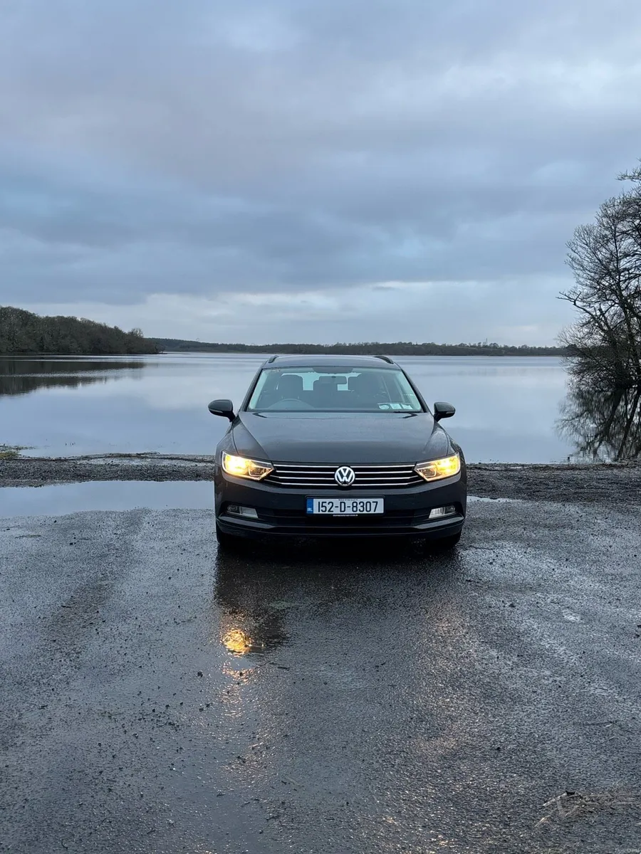 Volkswagen Passat Estate - Image 2