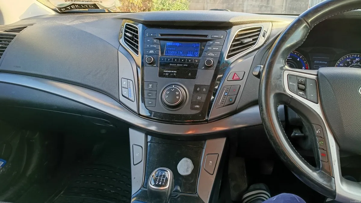 Hyundai i40 2014 - Image 2