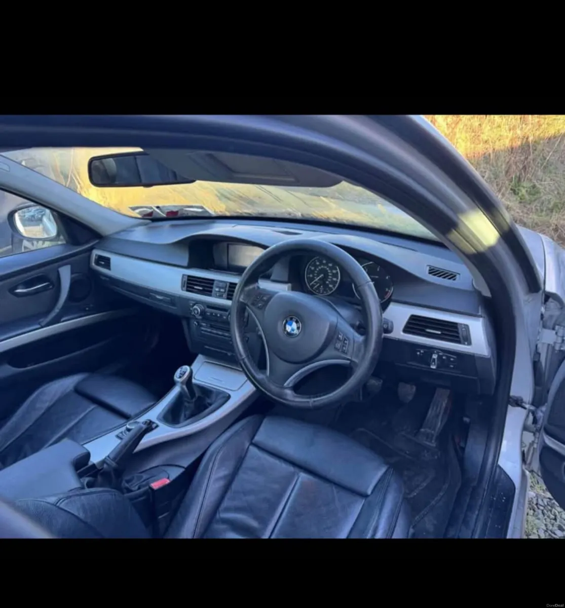 BMW e90 320d - Image 2