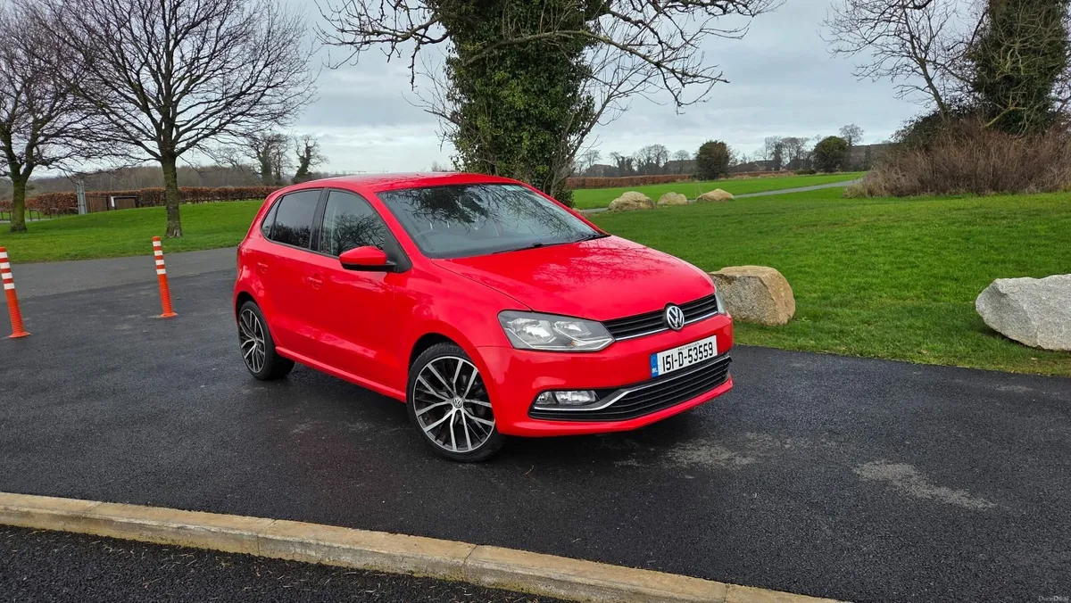 Volkswagen Polo 2015 - Image 1