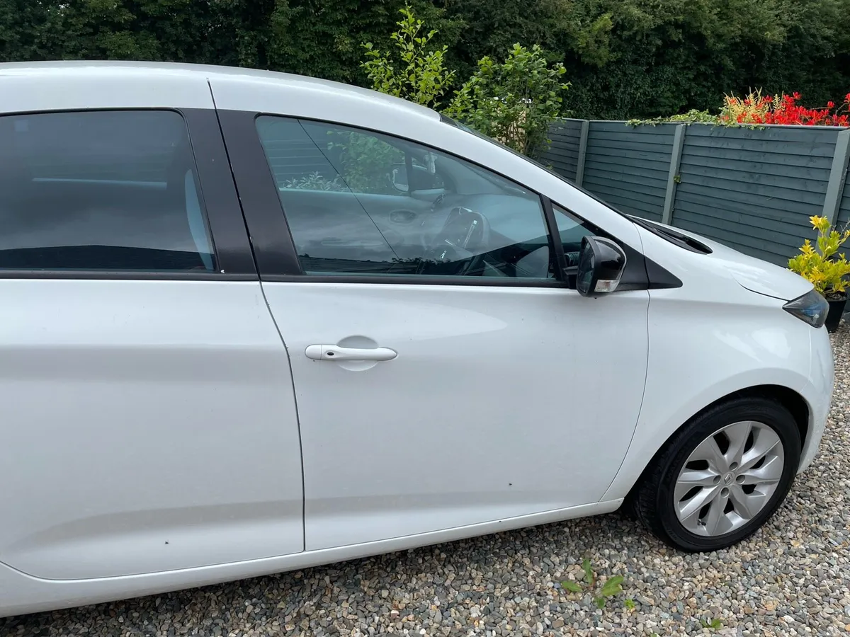 Renualt Zoe - Image 3