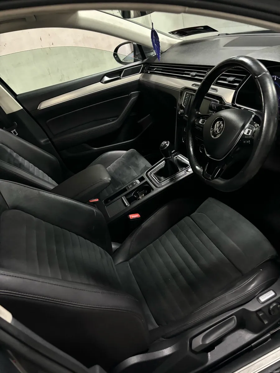 162 VW Passat - Image 4