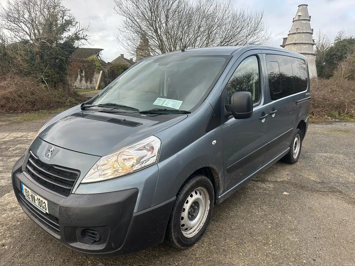 Peugeot Expert Wheelchair accessible - Image 2