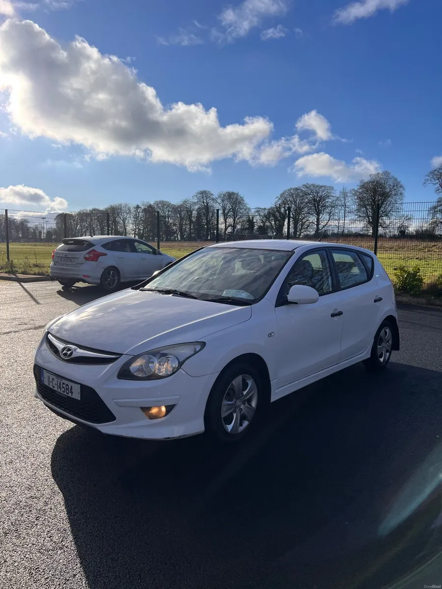 Hyundai i30 2011 (NCT)1.6 CRDI - Image 2