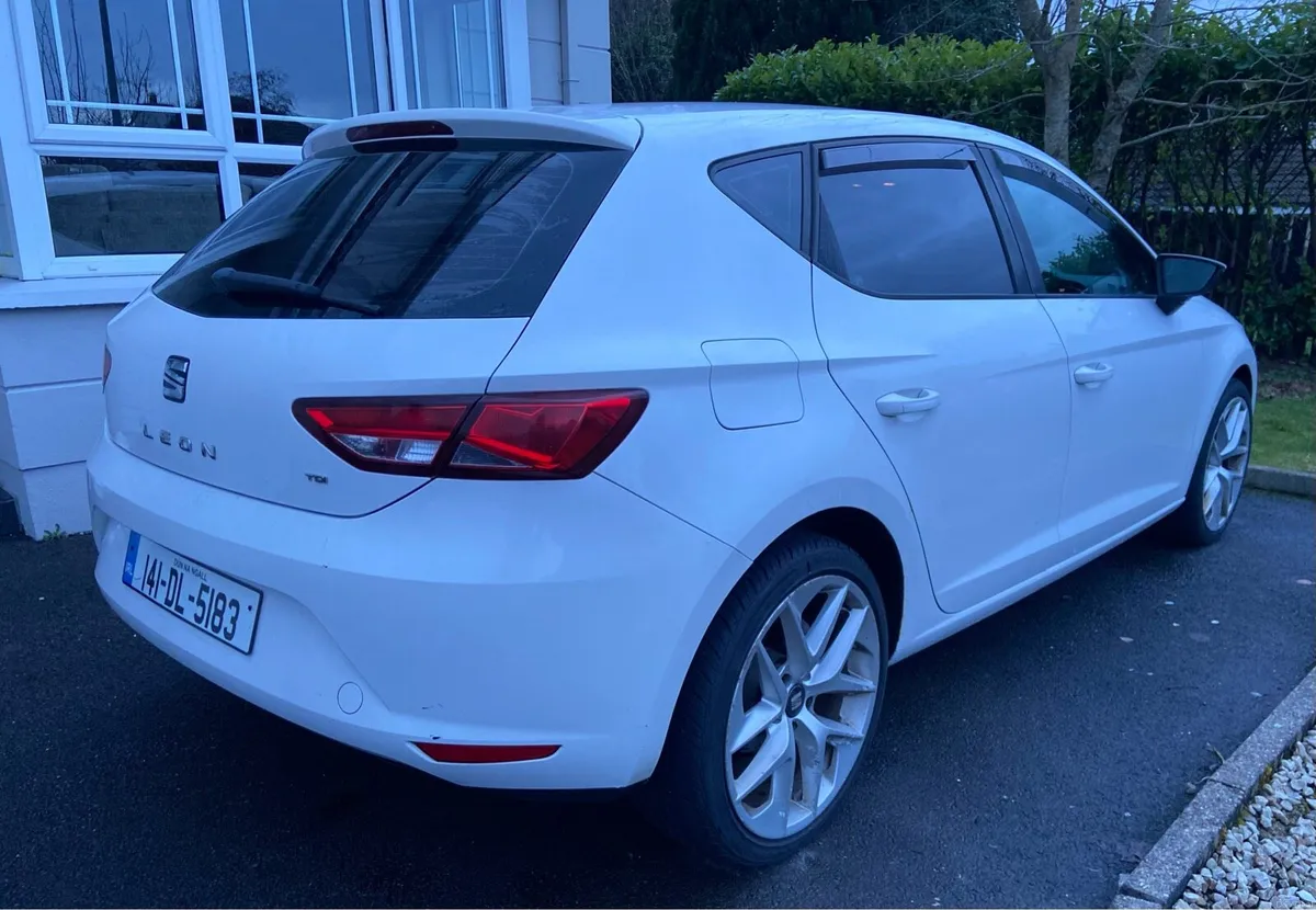 SEAT LEON 141 DL 5183 - Image 4