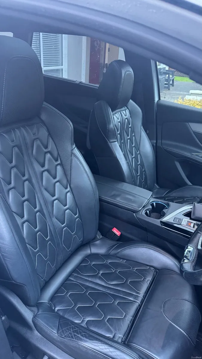 Peugeot 5008 GT 180BHP - NCT 01/28 - Image 3