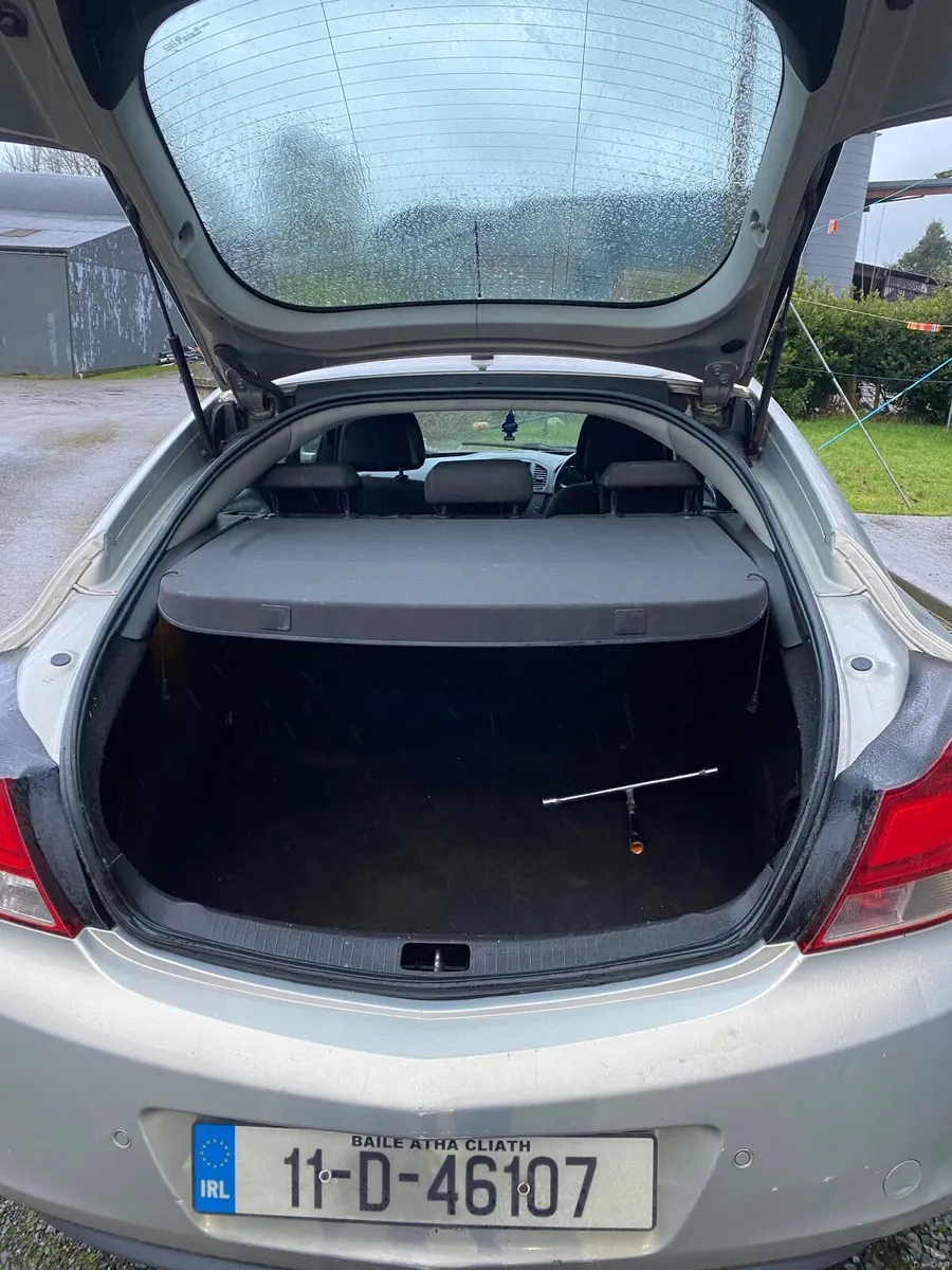 Vauxhall Insignia 2011 - Image 3