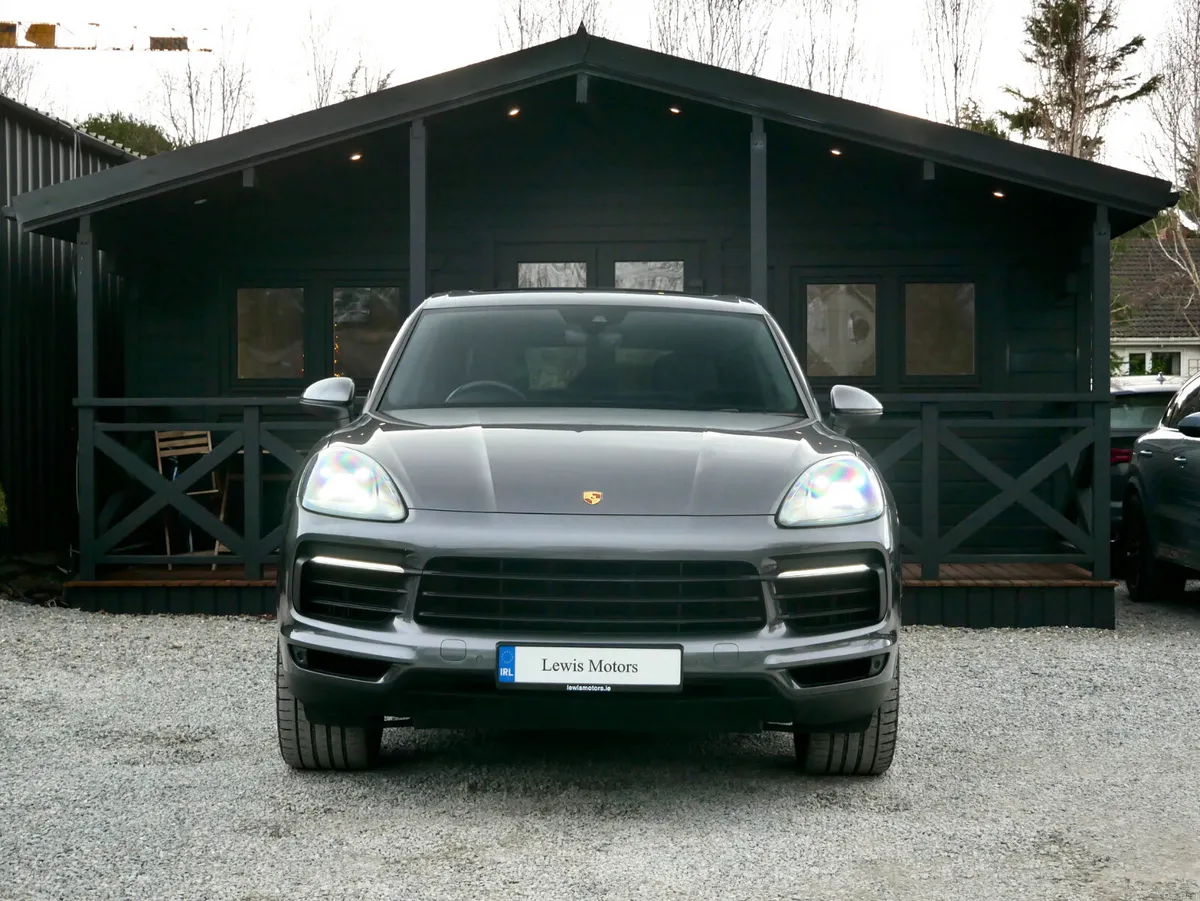 2020 Porsche Cayenne E-Hybrid - Image 2