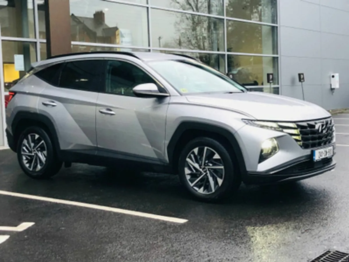 Hyundai Tucson Execuitve Plus 1.6 Diesel - Image 3