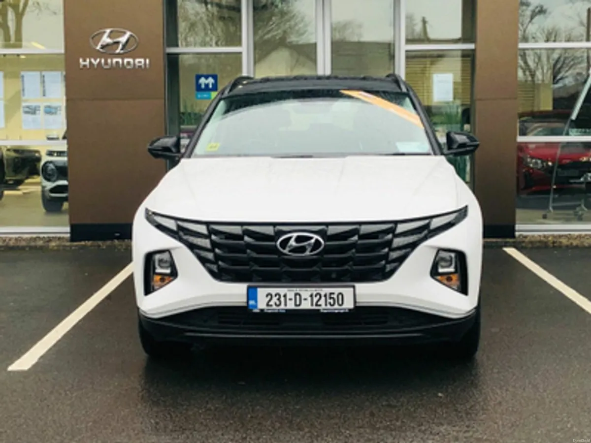 Hyundai Tucson Executive 1.6 Diesel - Image 2