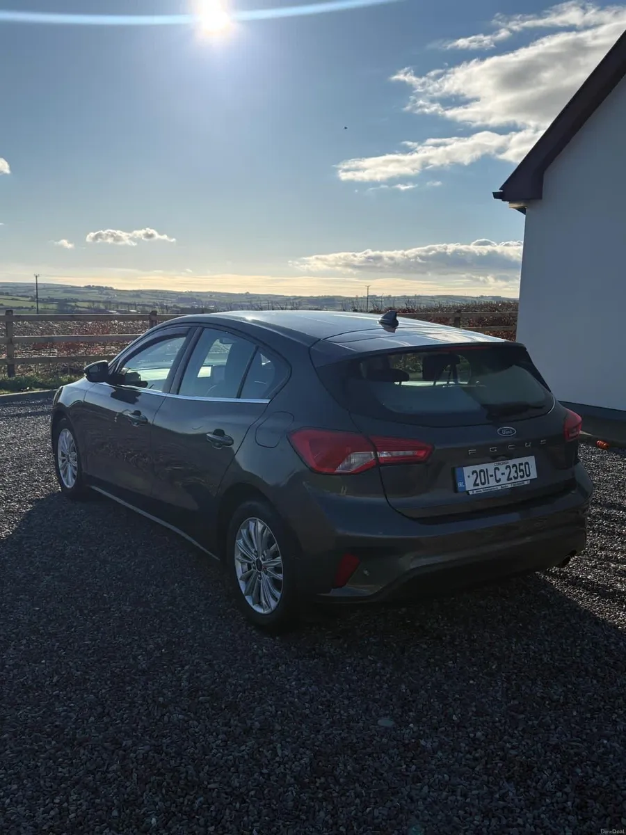 Ford Focus 2020 1.0L EcoBoost Turbo - Image 2
