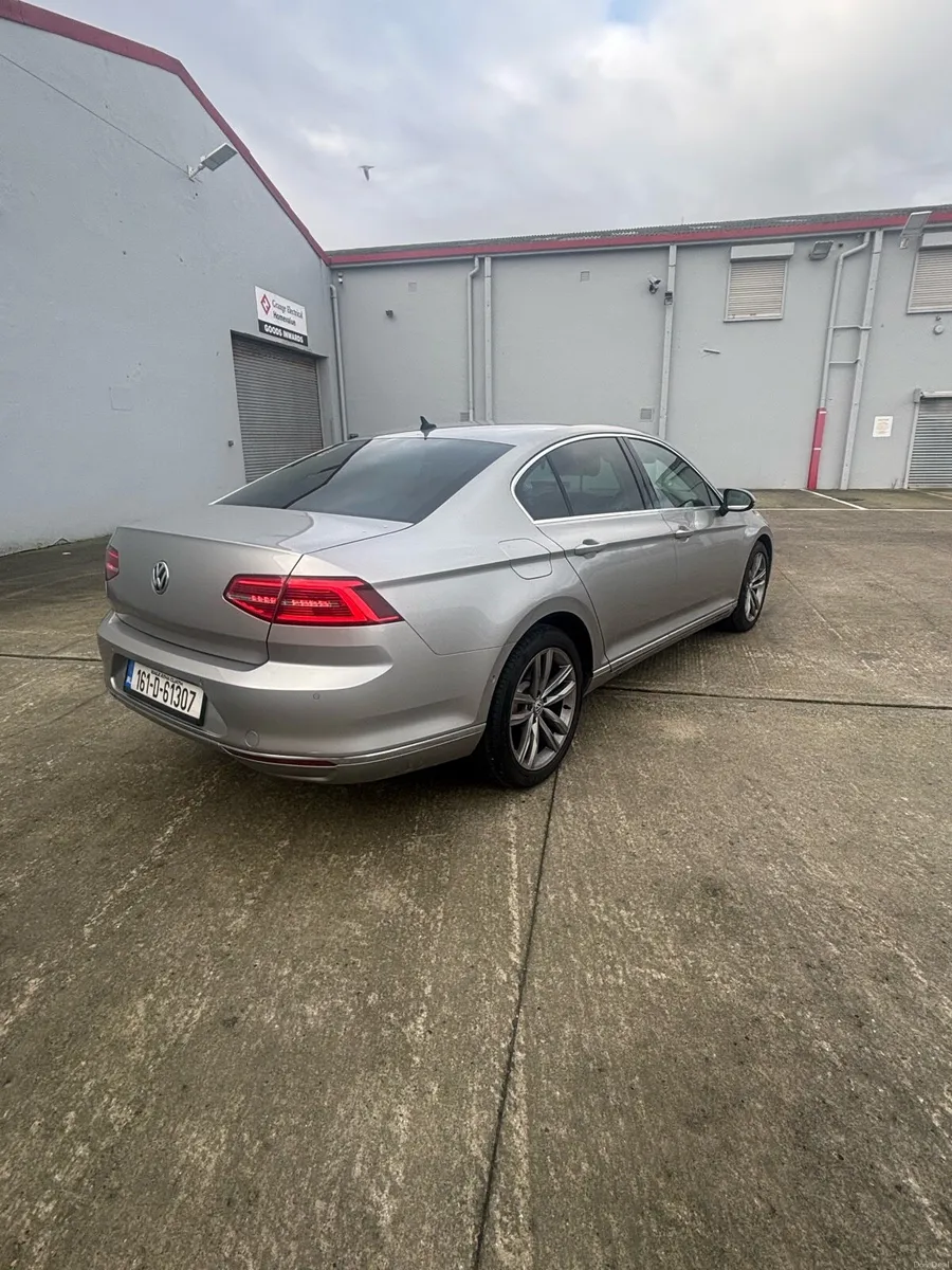 Volkswagen Passat 1.6 TDI (GT SPEC) - Image 4