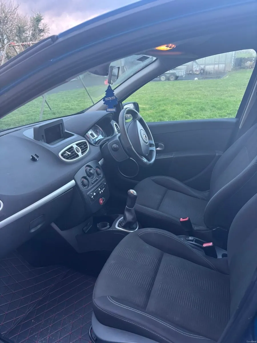 2010 Renault Clio 1.2 - Image 4