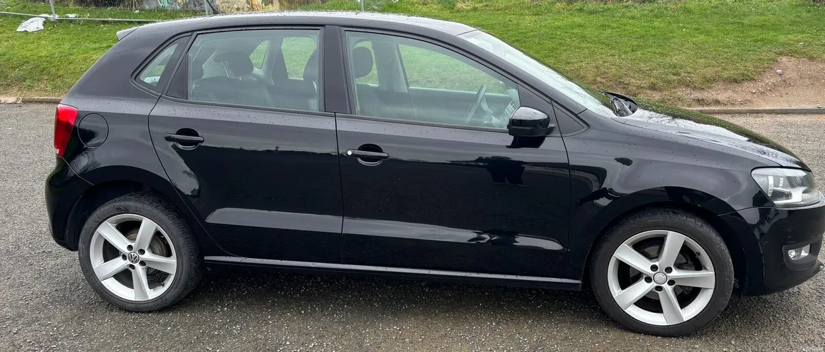 Volkswagon polo - Image 3