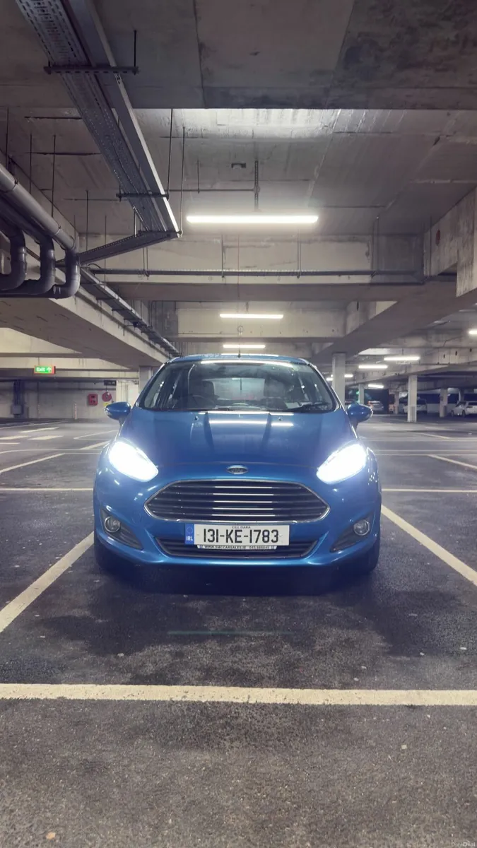 Ford Fiesta 2013 - Image 2