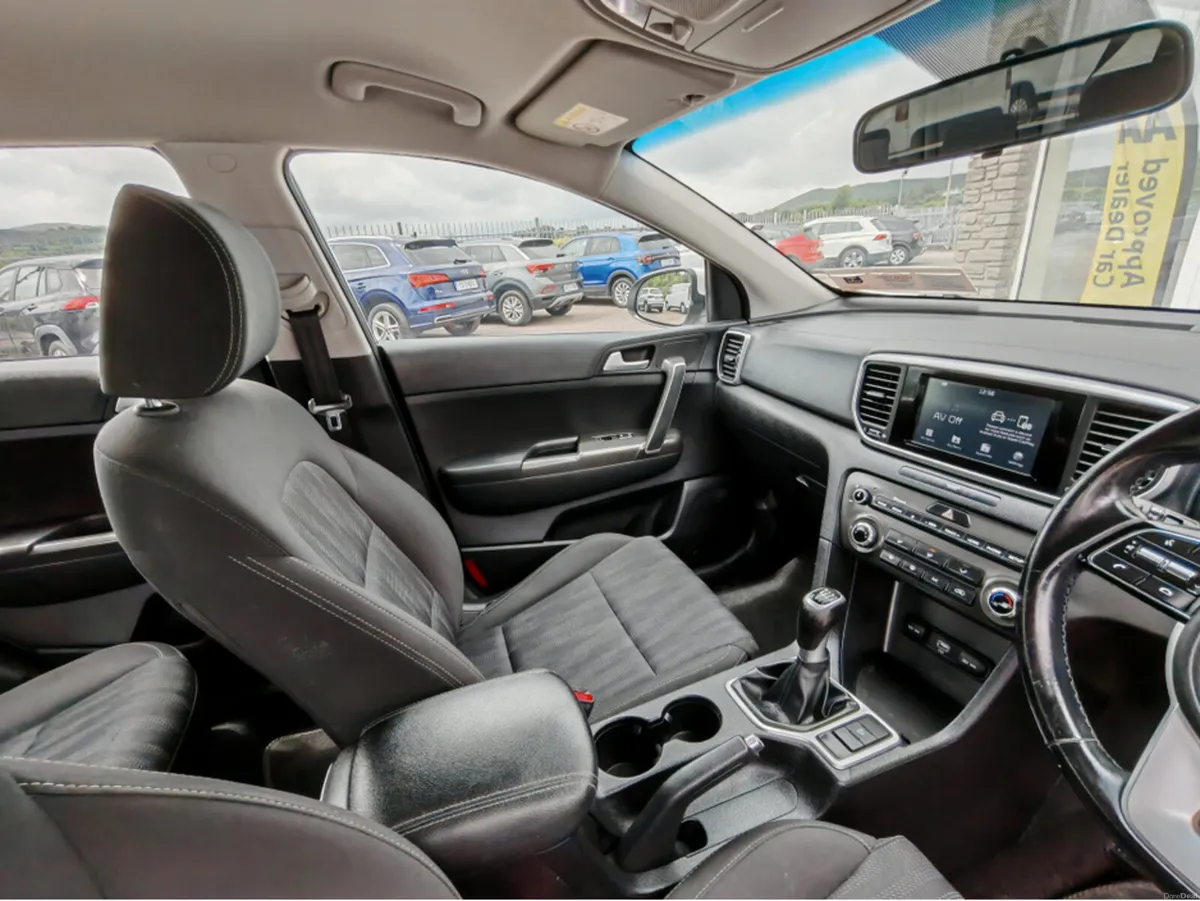 KIA SPORTAGE 1.6 CRDI 1 114BHP 5DR - Image 4