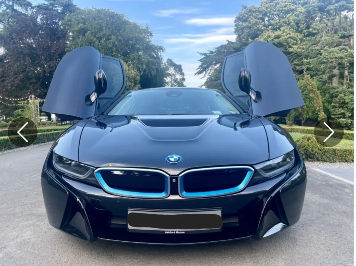 BMW i8 - Image 1