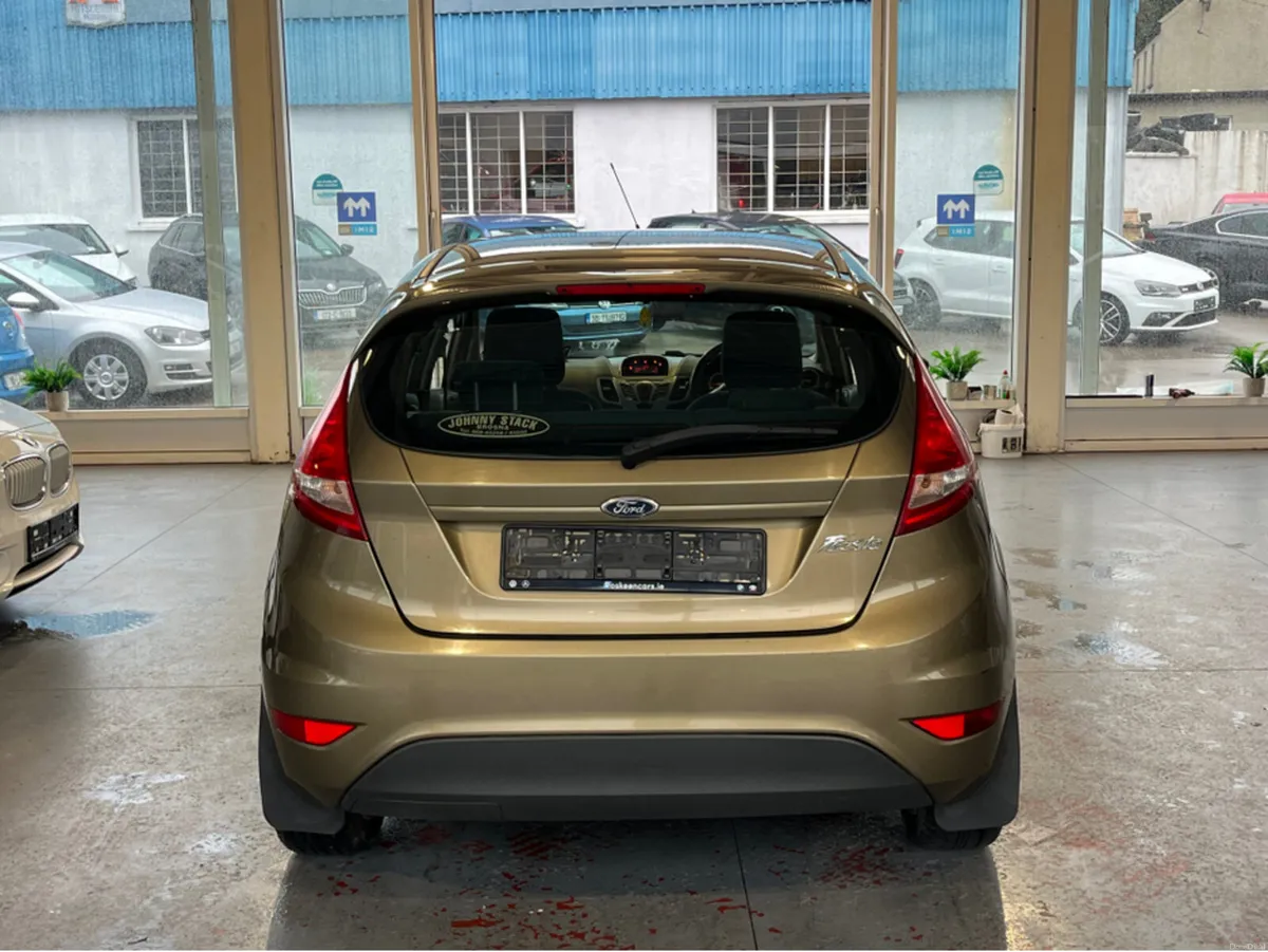 Ford Fiesta 1.25 60PS 4DR 5DR - Image 3