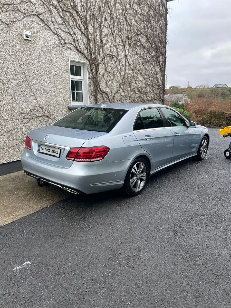 Mercedes e220 cdi - Image 3