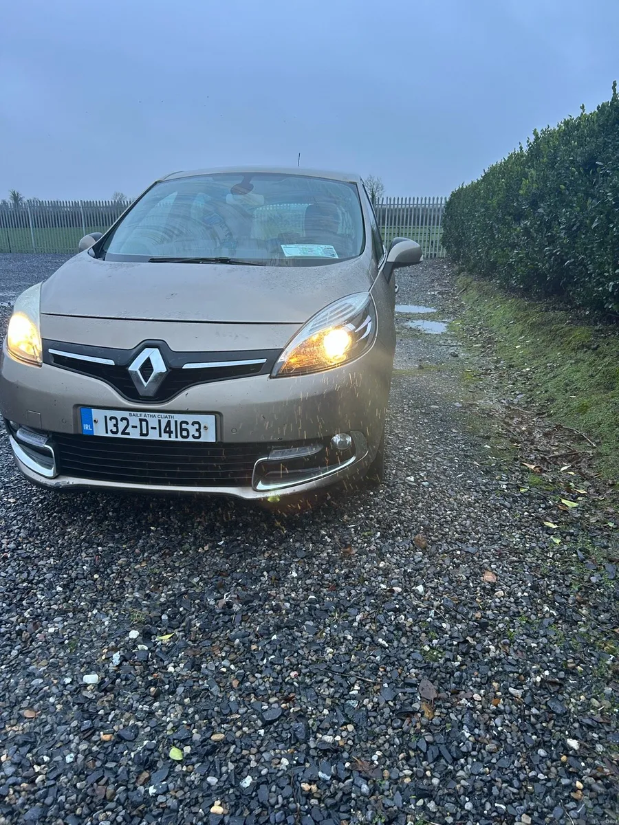 2013 Renault Scenic NCT 04/27 - Image 3