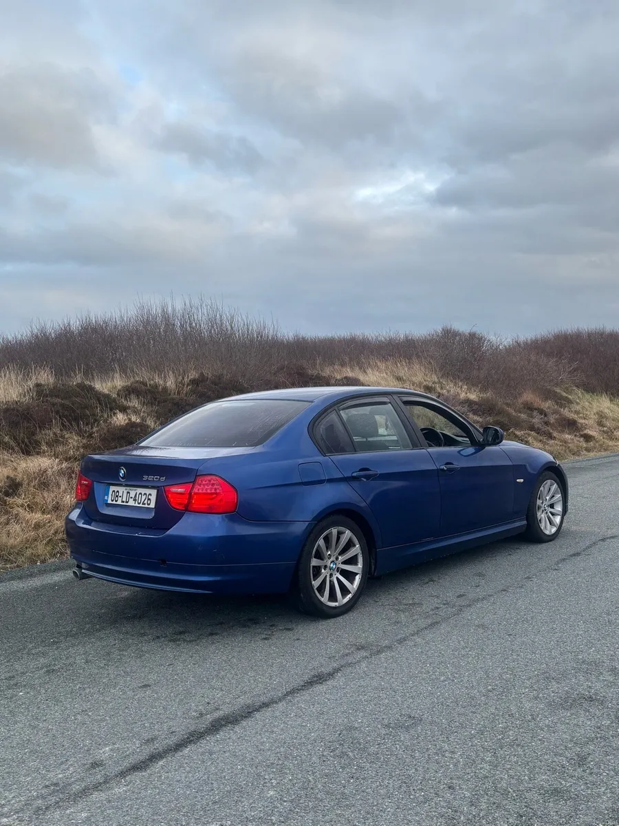 BMW 320 177bhp - Image 2