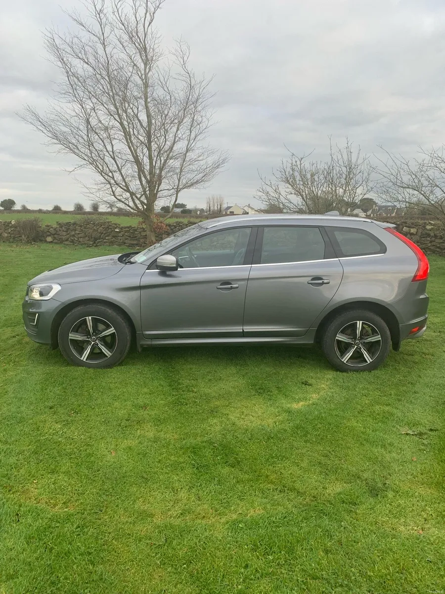 Volvo XC 60 R design Lux model 2017 - Image 4