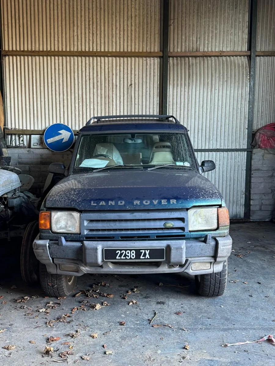 Land Rover Discovery 1 V8 - Image 2