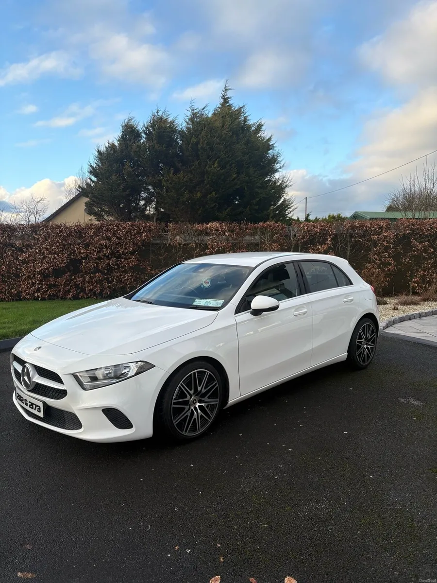 Mercedes Benz A180 D - Image 2