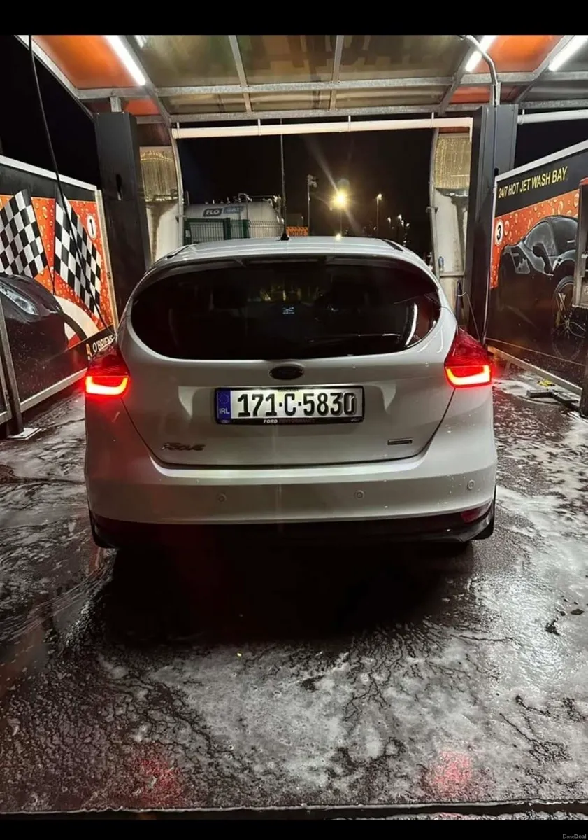 Ford focus 1L - Image 2