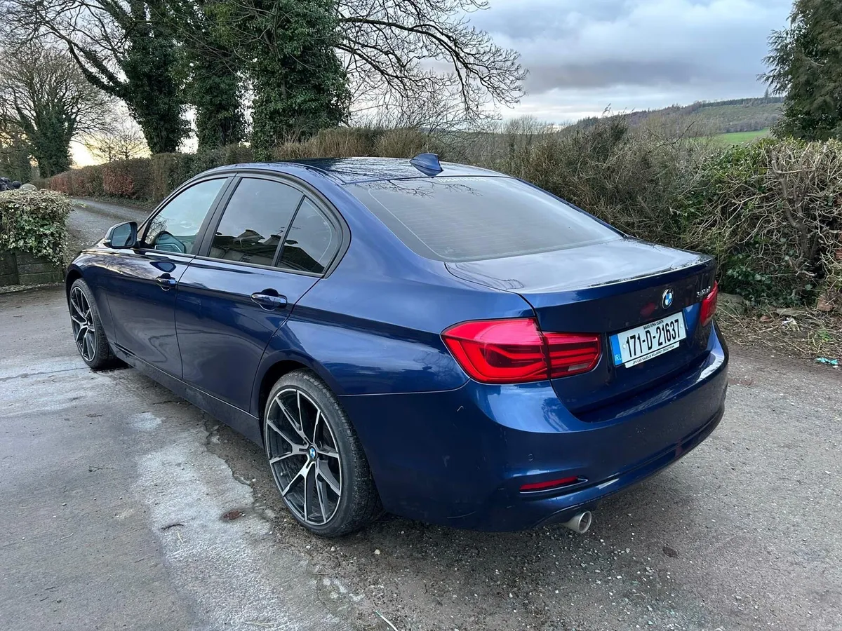 BMW 318D - Image 4