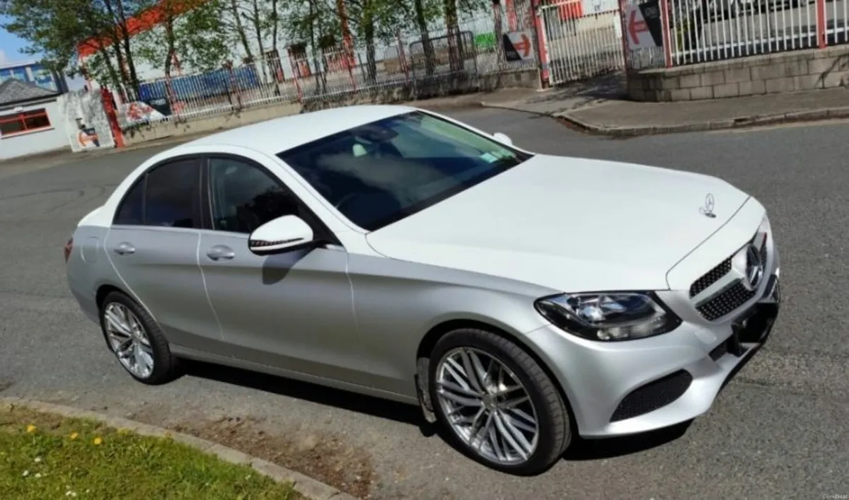 Mercedes-Benz C220 d C-Class 2018 Manual - Image 2