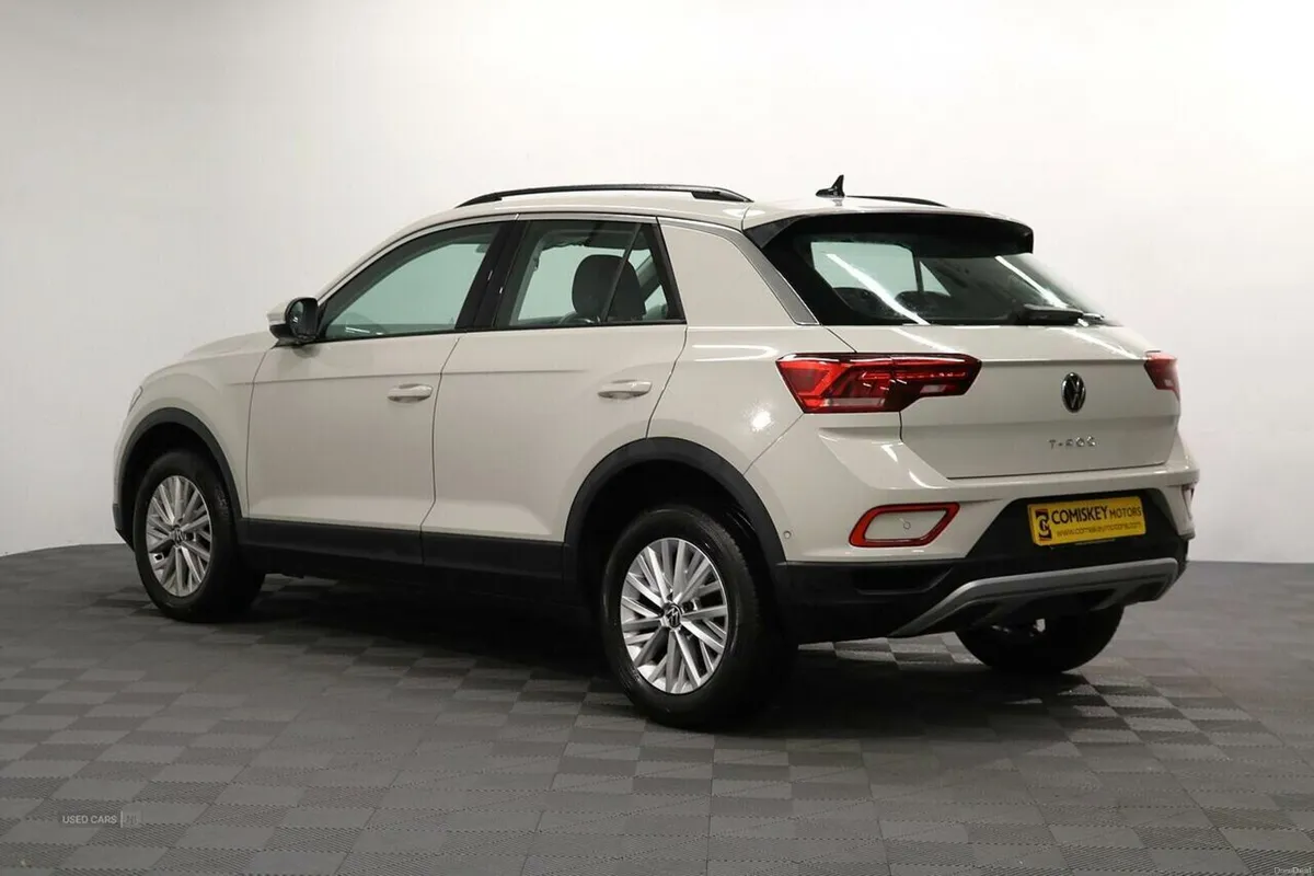 Volkswagen T-Roc TSI Life - Image 4