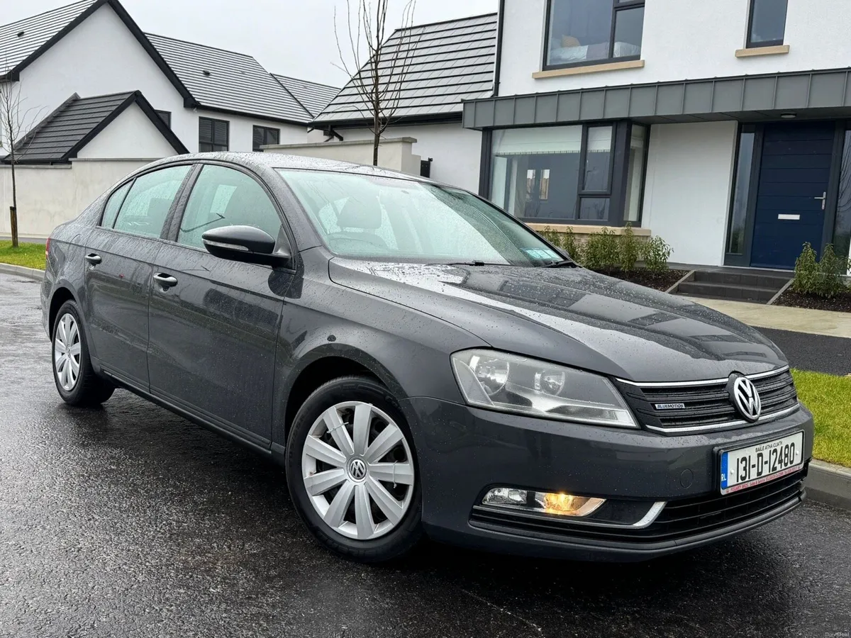 131 Volkswagen Passat - Image 1