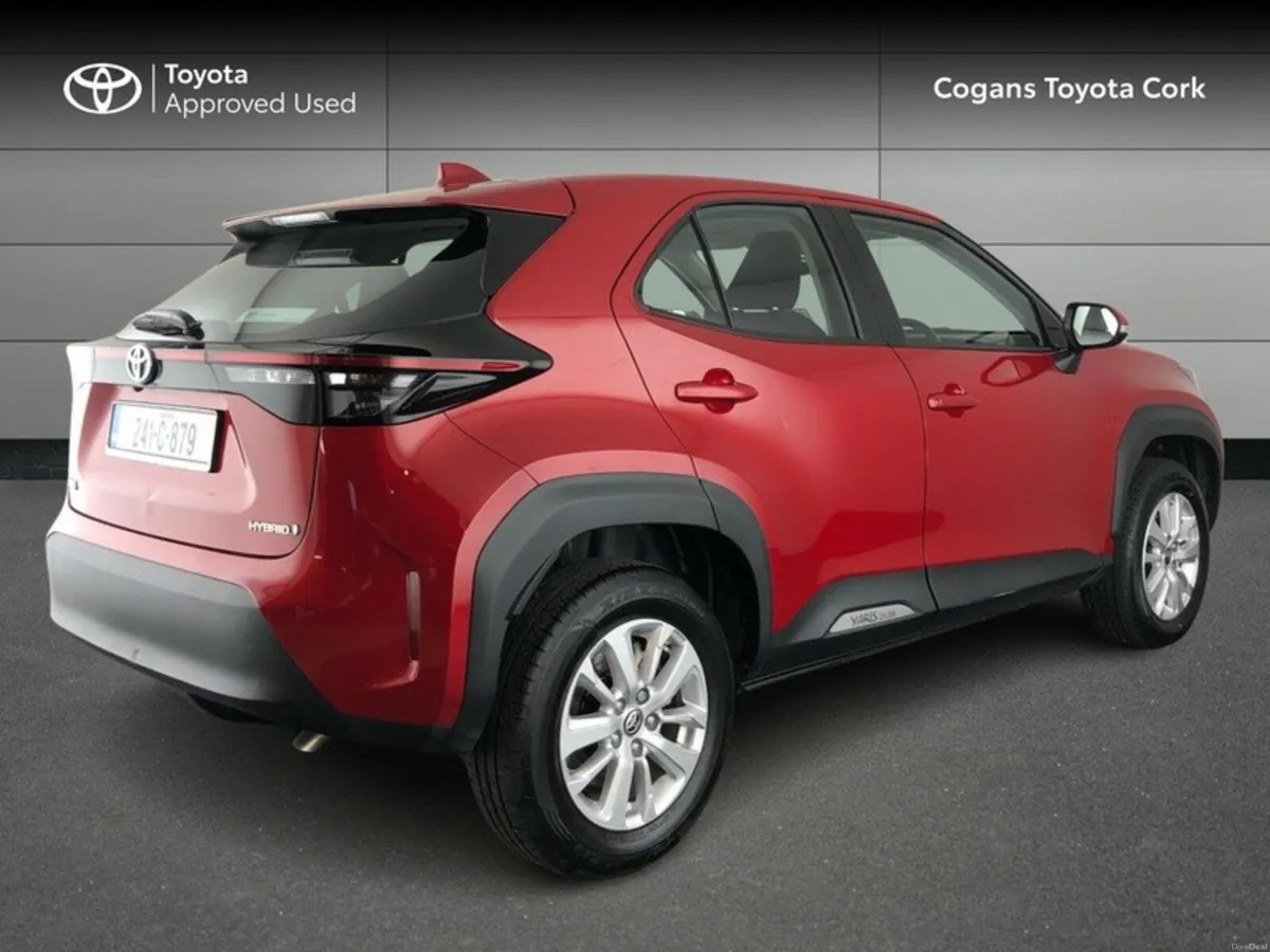 Toyota Yaris Cross YARIS CROSS LUNA - Image 2
