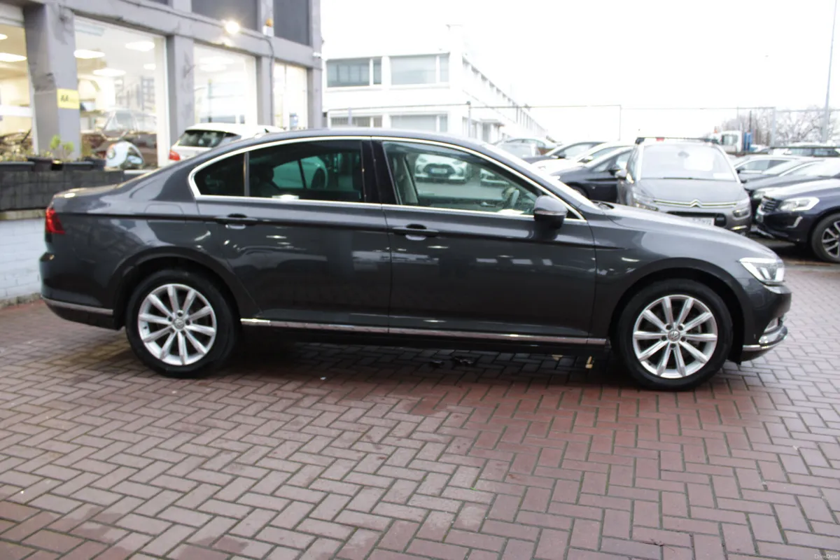 2018 VW PASSAT - Image 3