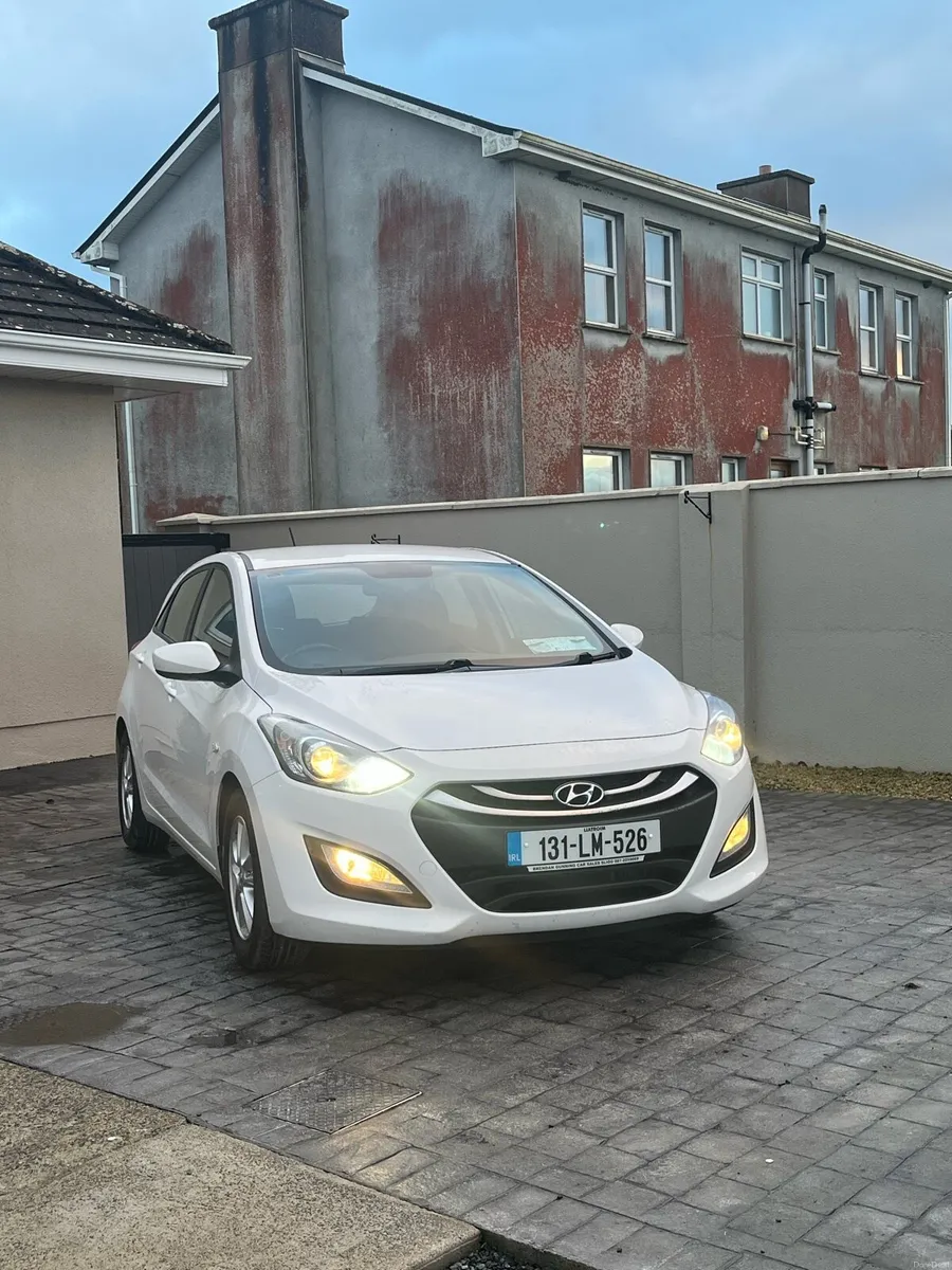 Hyundai i30 - Image 1