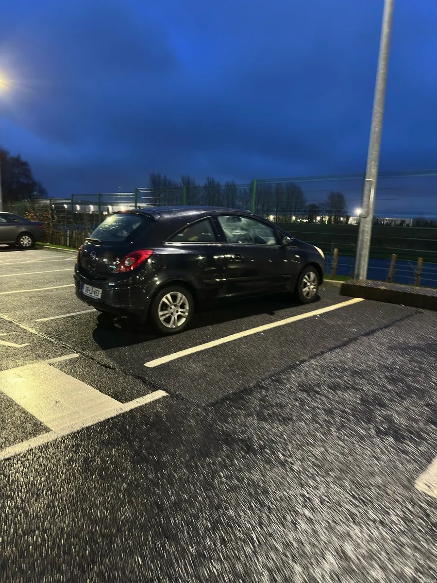 Opel corsa 2008 (need repair) - Image 1