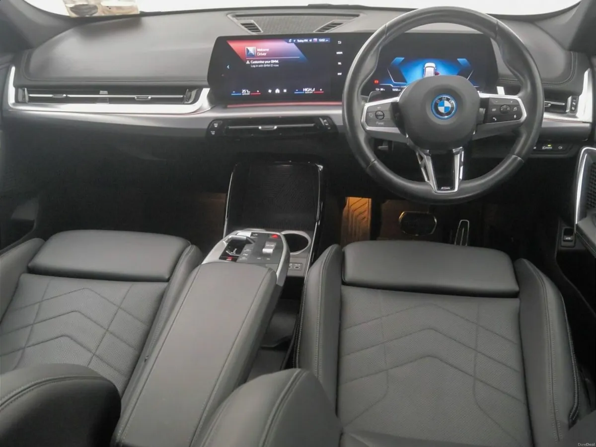 BMW iX1 eDrive20 M Sport - Image 4