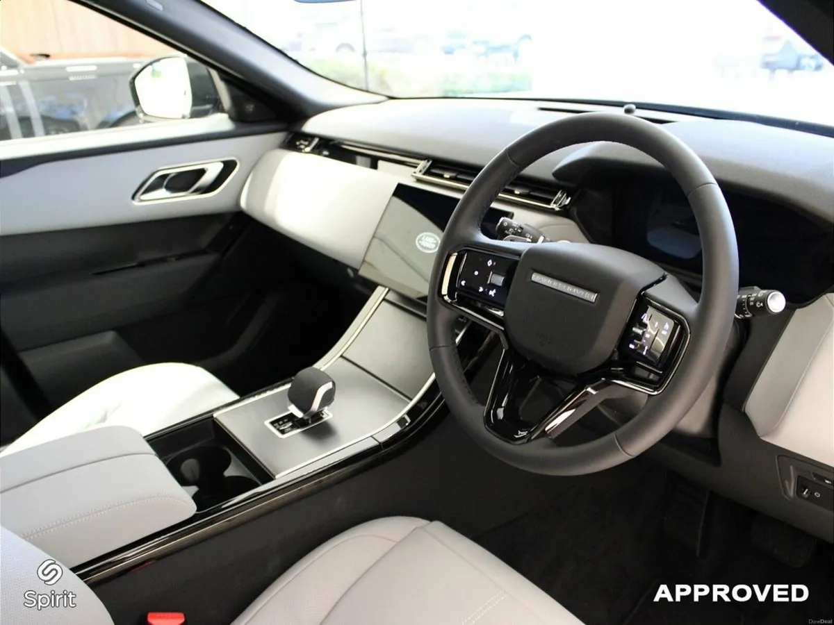 Land Rover Range Rover Velar S P400e PHEV Special - Image 3