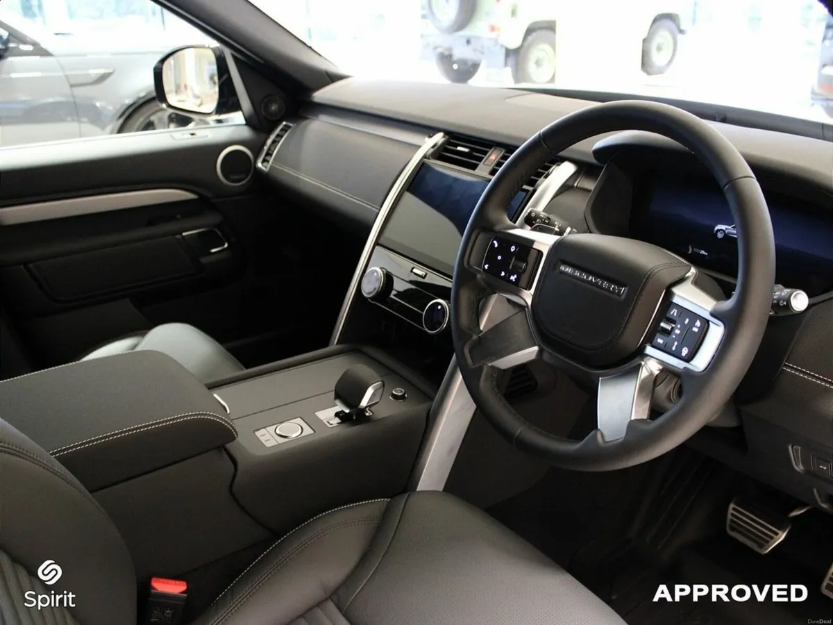 Land Rover Discovery 3.0D 350PS HSE Dynamic, Ex. V - Image 4