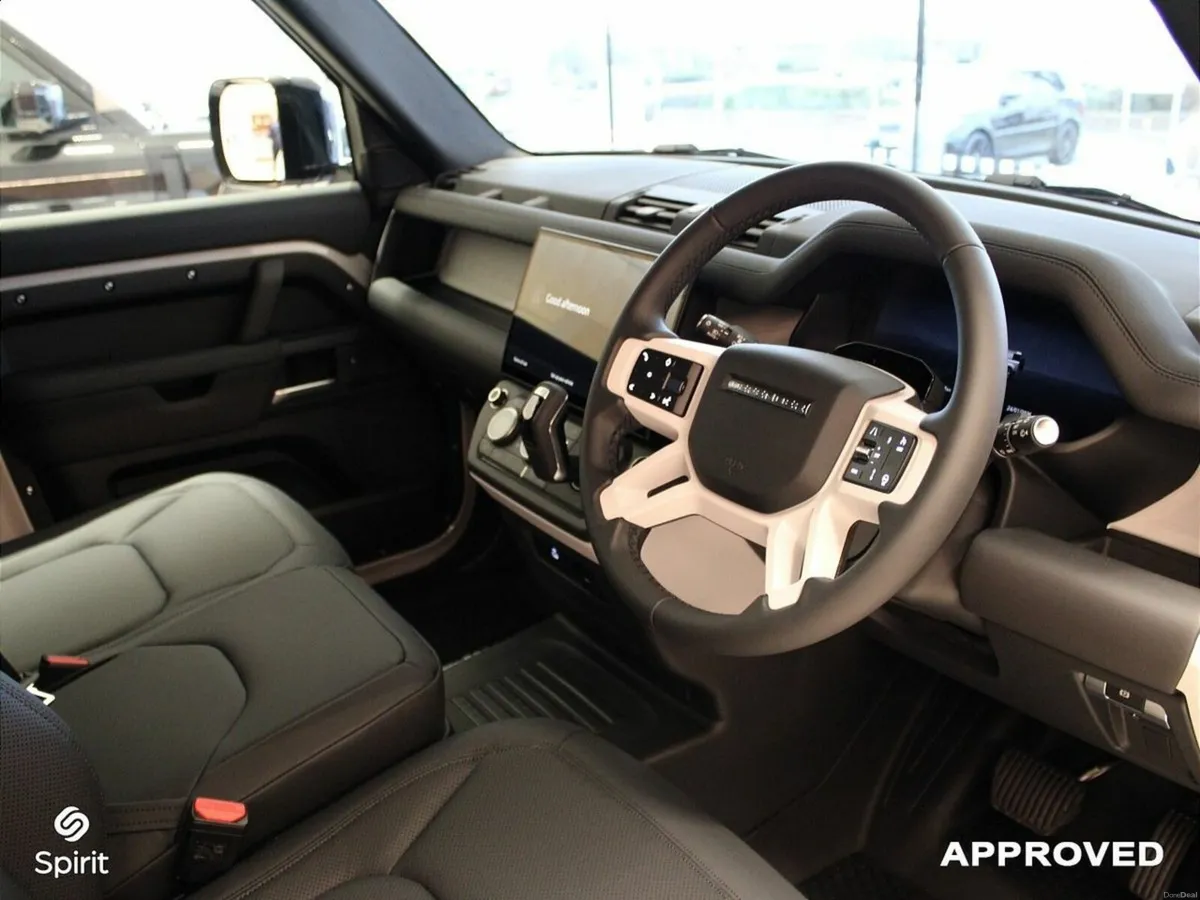 Land Rover Defender 90 Commercial S D250 3 Seat, E - Image 4